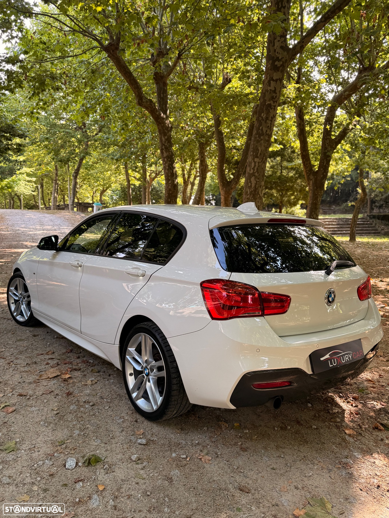 BMW 118 i Pack M - 22
