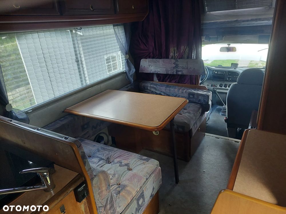 Ford Transit - 10
