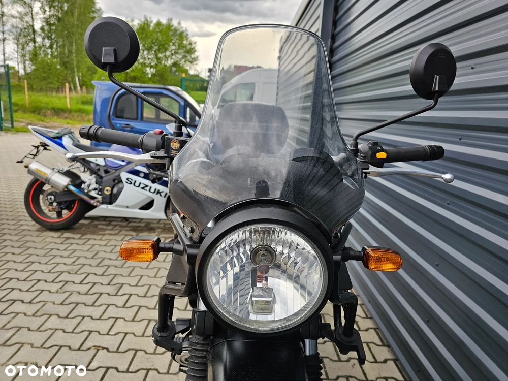 Royal Enfield Himalayan - 10