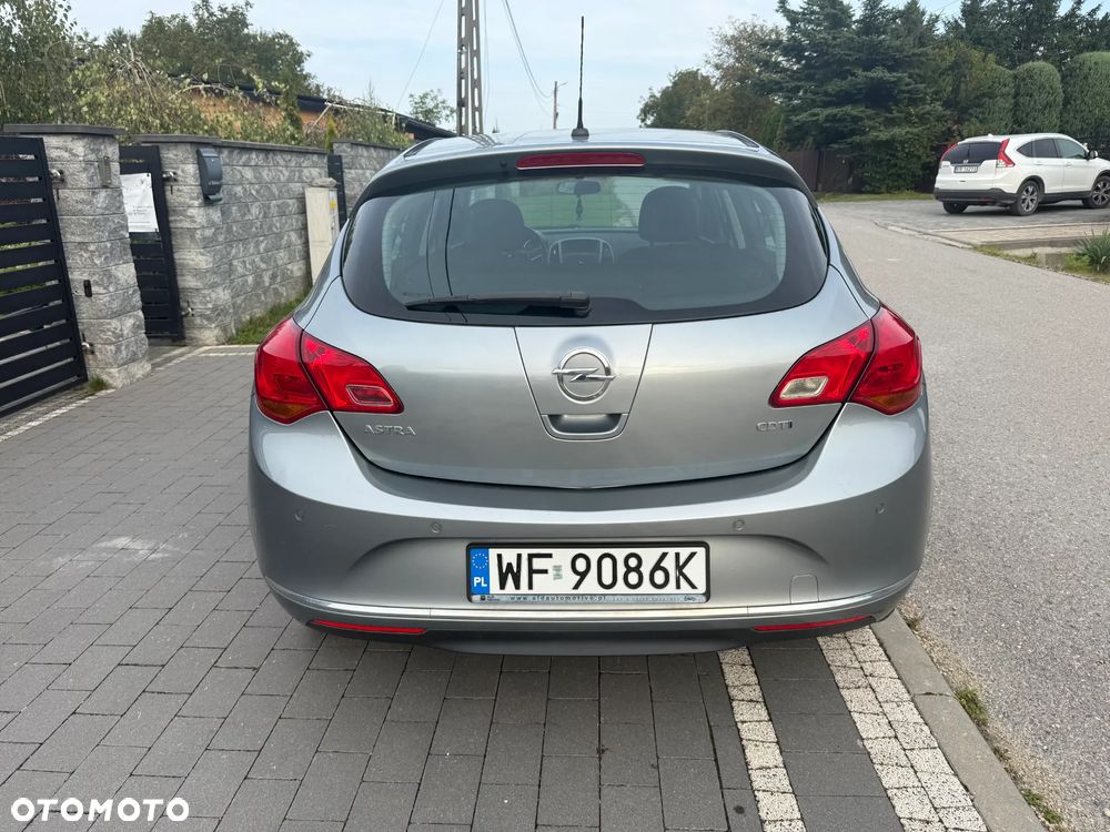 Opel Astra 1.6 CDTI Cosmo - 3