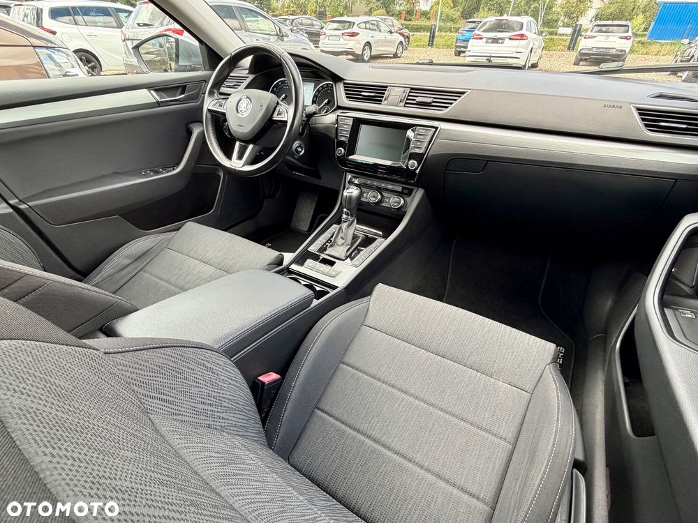 Skoda Superb 1.8 TSI Ambition DSG - 24