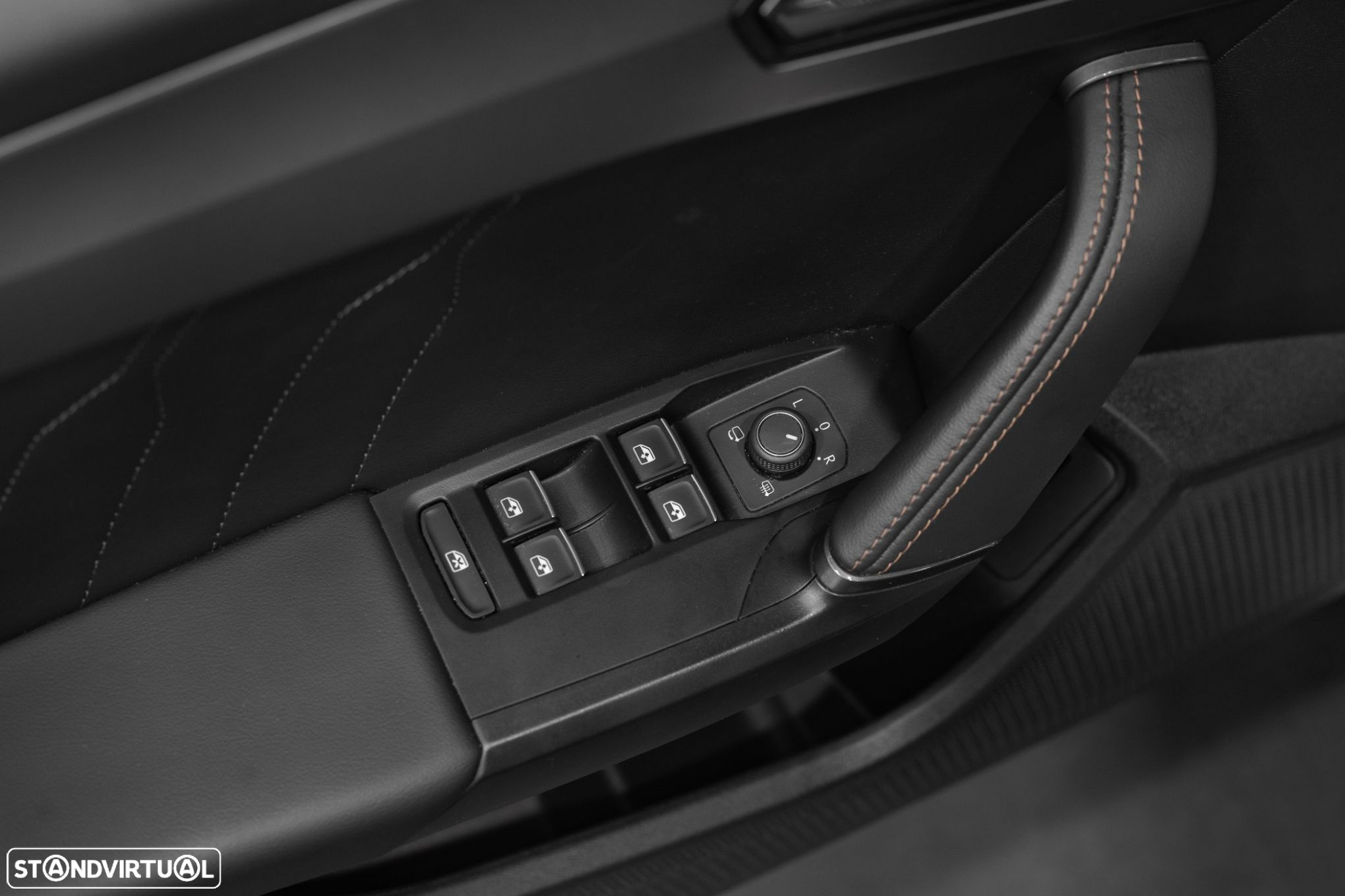 Cupra Leon 1.4 e-Hybrid VZ DSG - 27