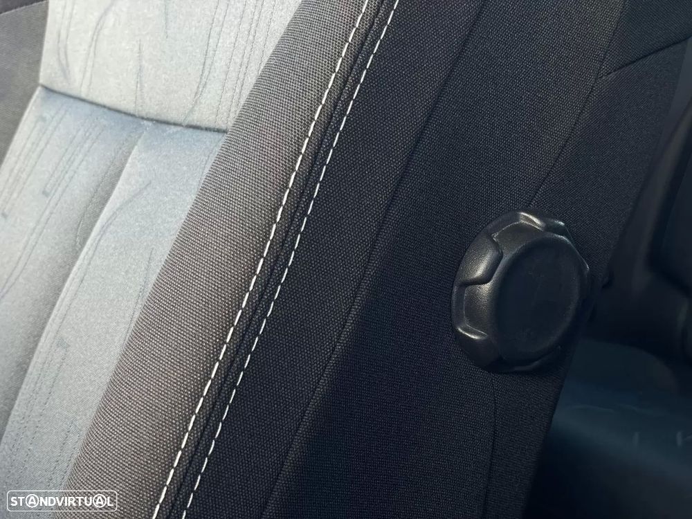 Citroën C4 1.6 HDi Seduction - 15