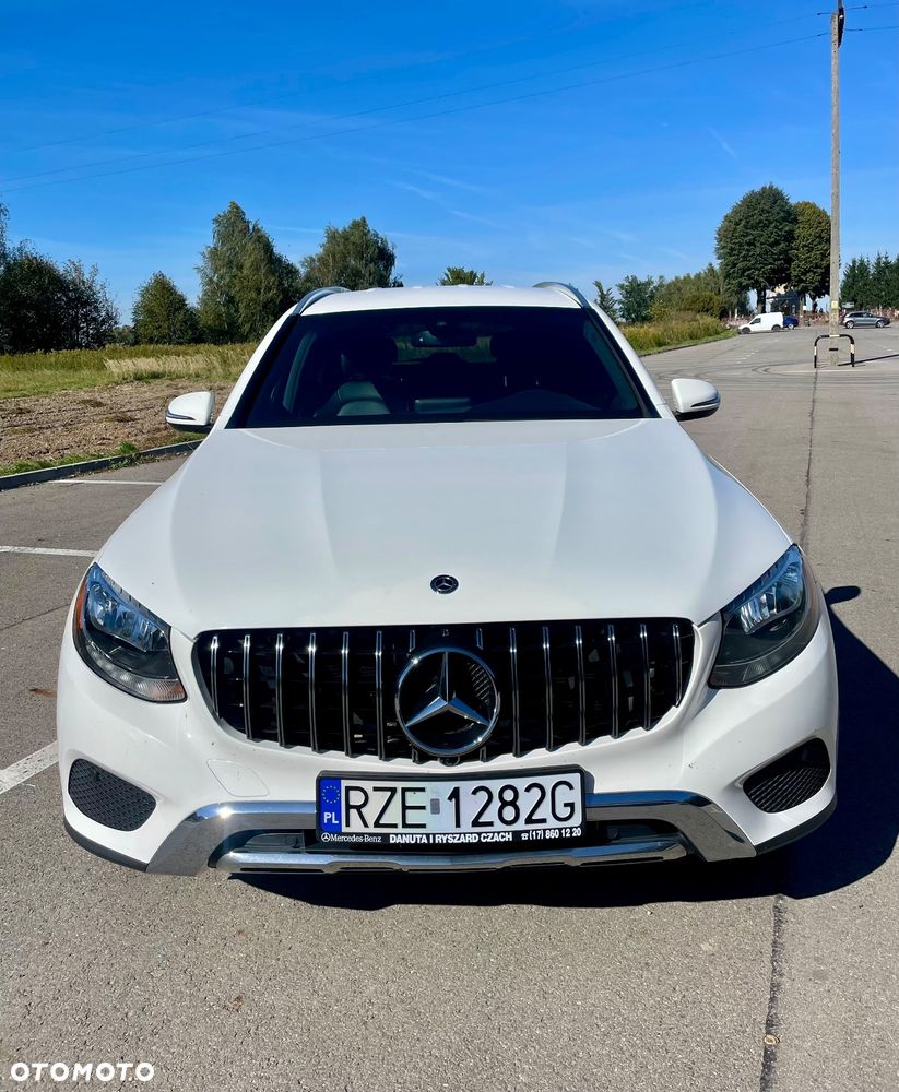 Mercedes-Benz GLC 300 4Matic 9G-TRONIC - 3