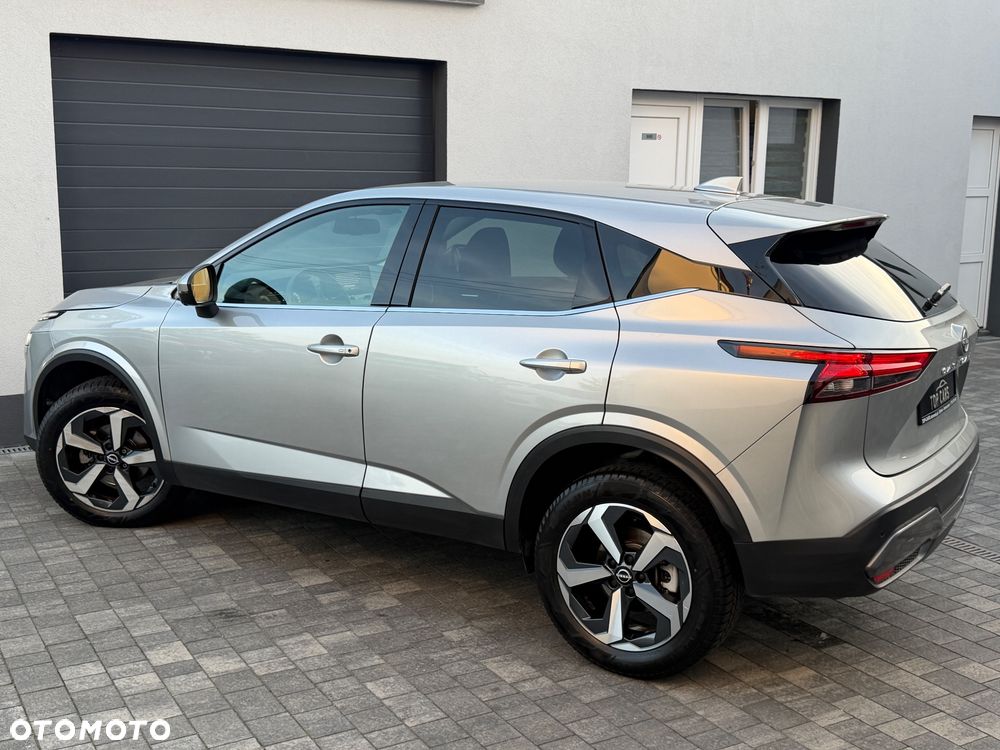 Nissan Qashqai 1.3 DIG-T mHEV N-Connecta Xtronic - 24