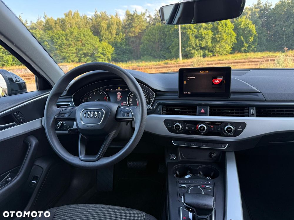 Audi A4 Avant 2.0 TDI S tronic design - 19