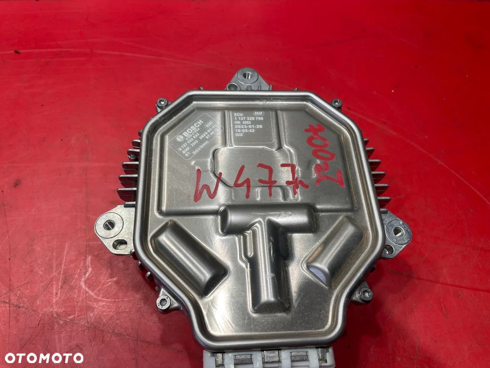 3137232033 SILNIK WENTYLATOR CHLODNICY MERCEDES W447 - 2