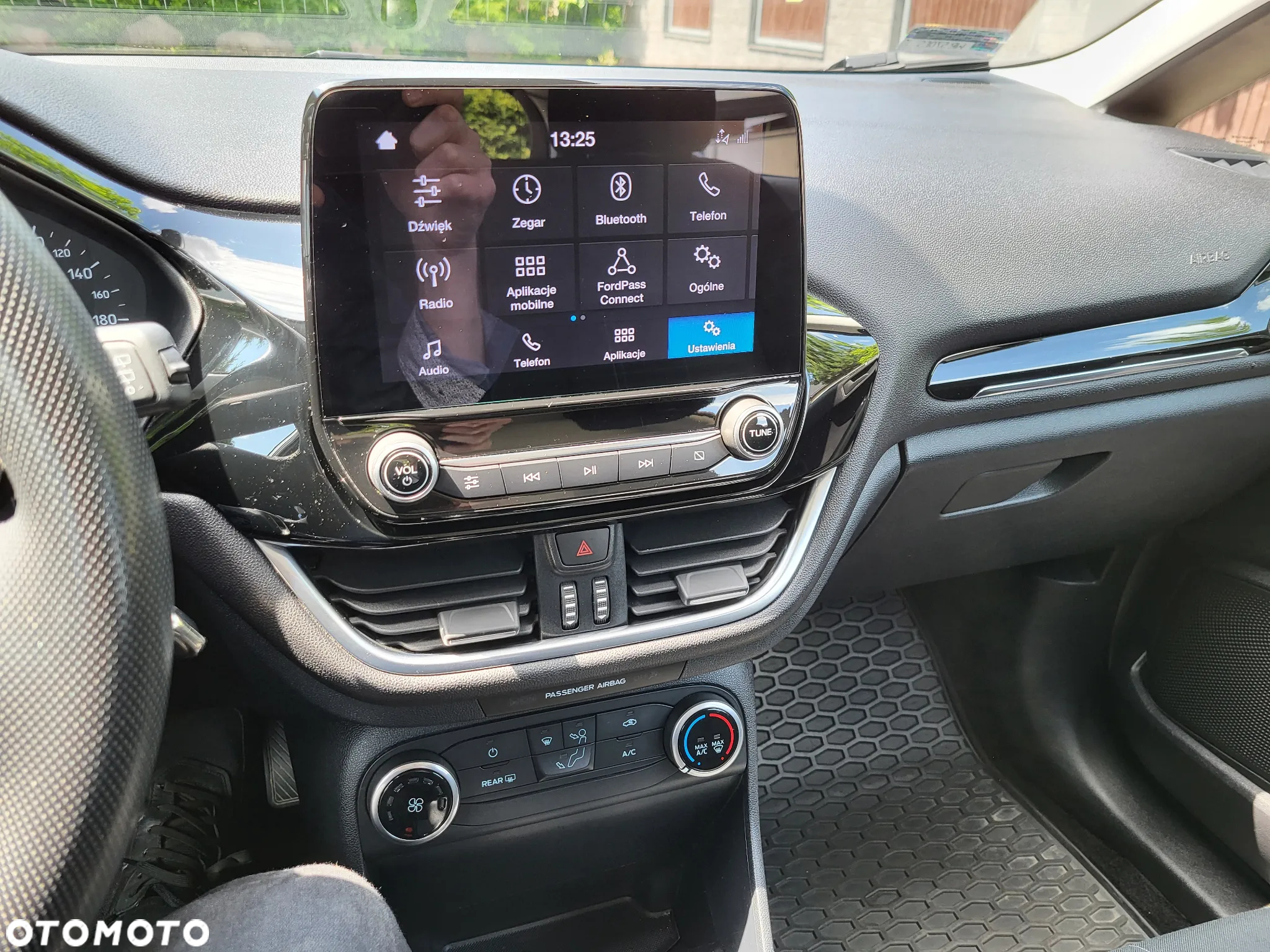 Ford Fiesta - 9