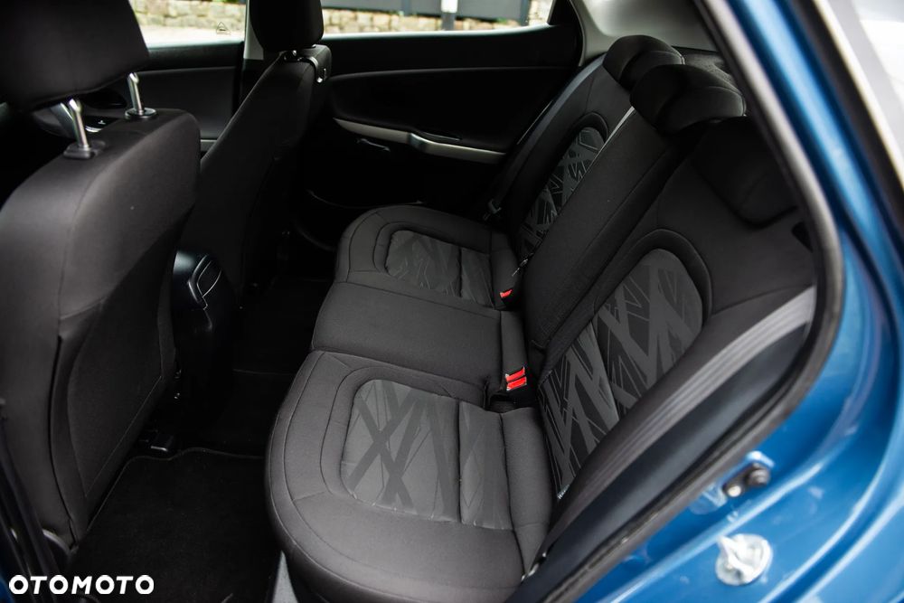 Kia Ceed 1.4 CVVT Vision - 31