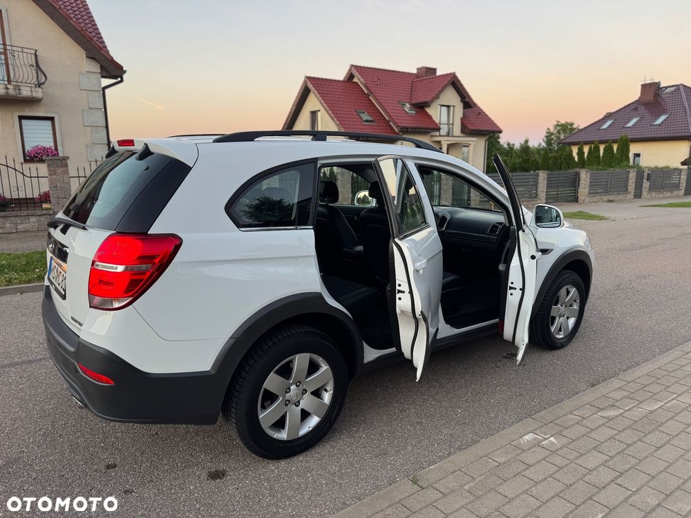 Chevrolet Captiva 2.4 FWD LT - 36
