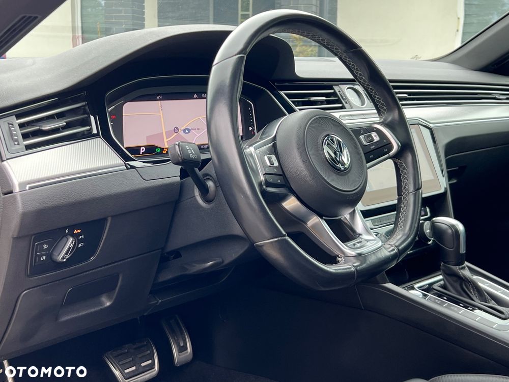 Volkswagen Arteon 2.0 TSI DSG R-Line - 25