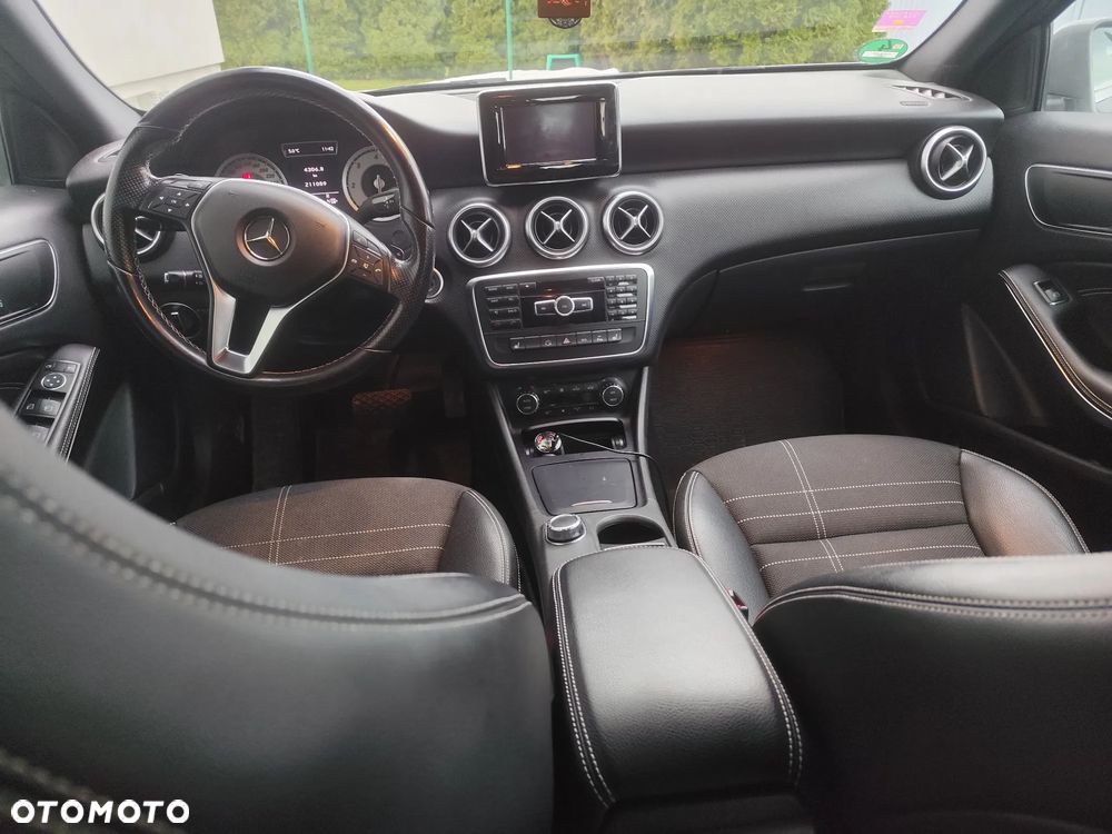 Mercedes-Benz Klasa A 200 CDI 7G-DCT AMG Line - 28