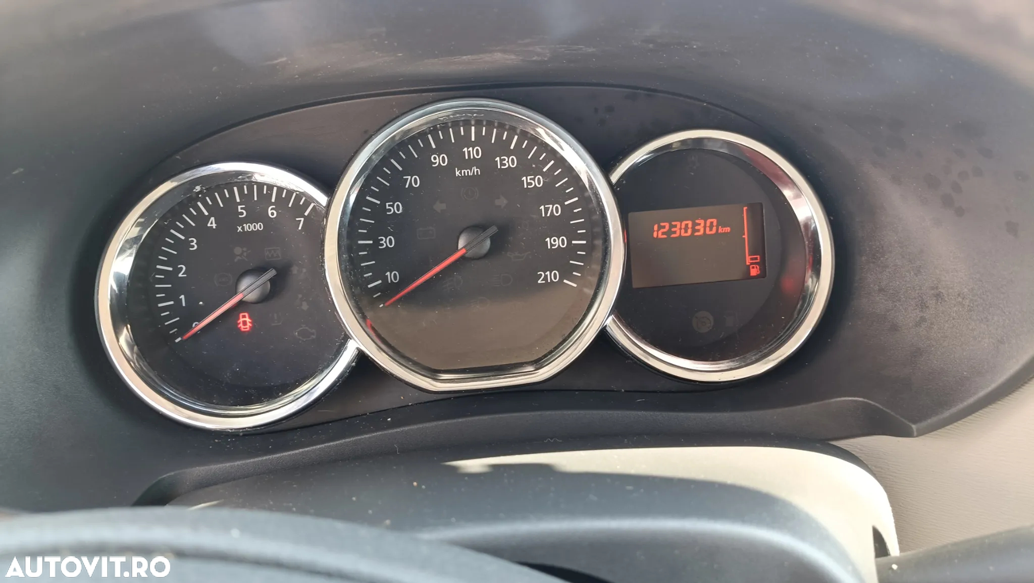 Dacia Lodgy dCi 110 Laureate - 6