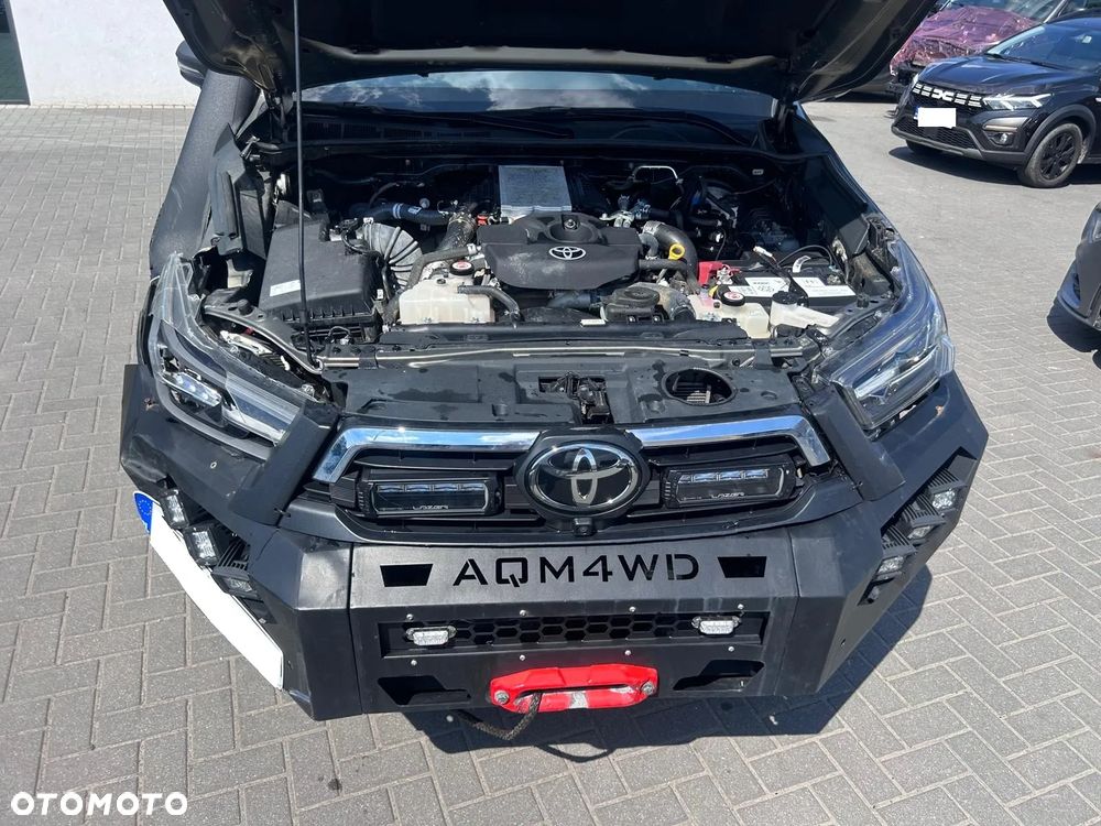 Toyota Hilux 2.8 D-4D Double Cab Invincible Sport 4x4 - 14