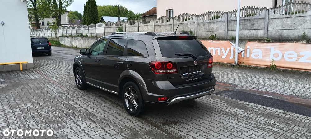 Fiat Freemont 2.0 Multijet 16V DPF Automatik Allrad Cross - 4