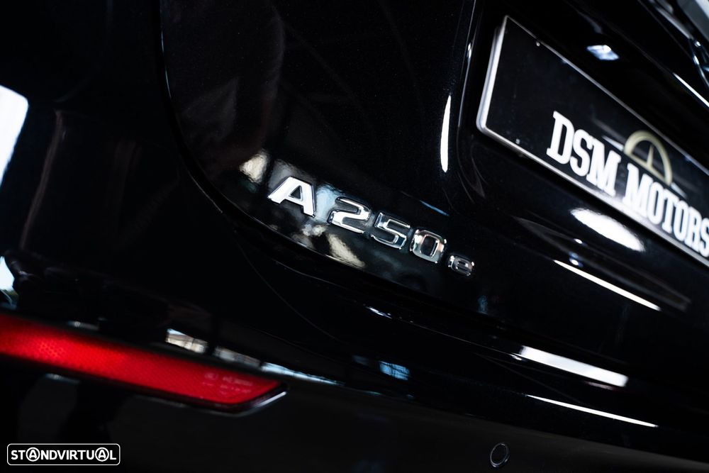Mercedes-Benz A 250 e 8G-DCT AMG Line - 9