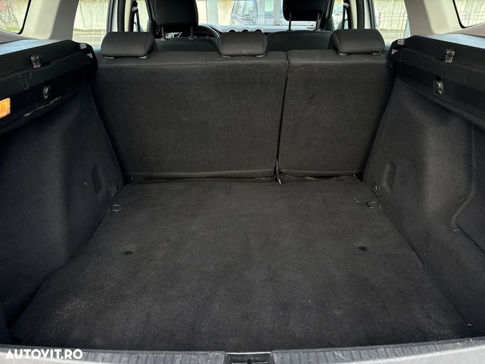 Dacia Duster 1.5 dCi 4x2 Ambiance - 14