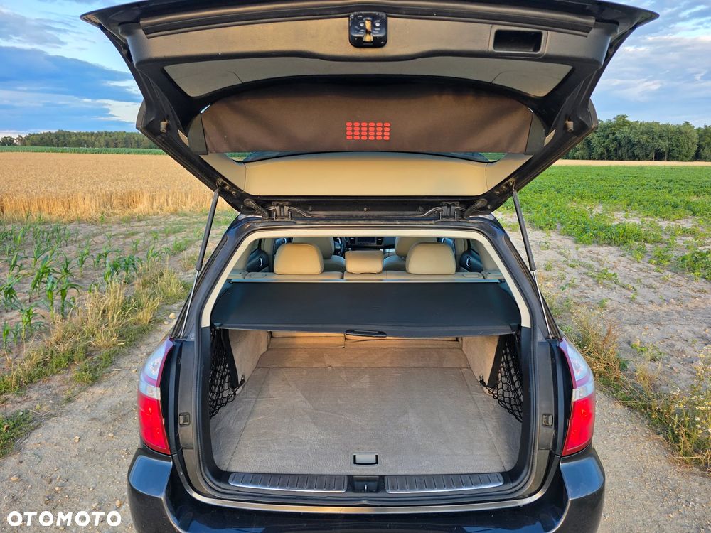 Subaru Outback - 31