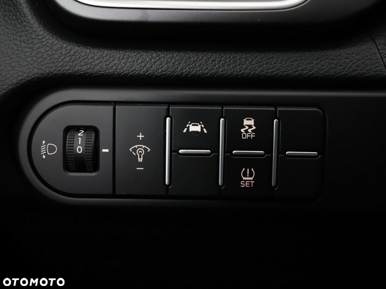 Kia XCeed 1.0 T-GDI L - 30