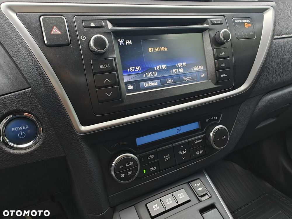 Toyota Auris - 8