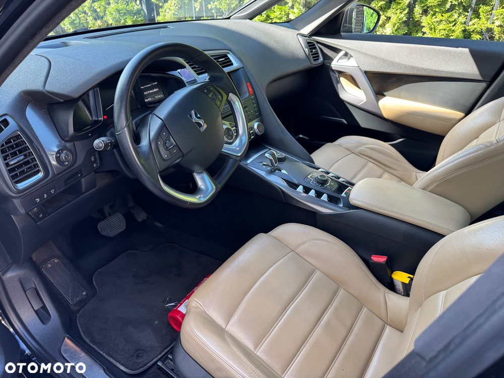 Citroën DS5 2.0 HDi Hybrid4 SoChic MCP - 11