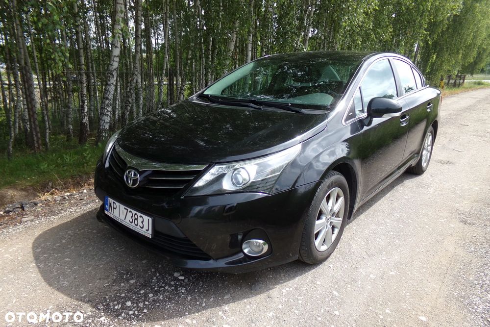 Toyota Avensis 2.0 D-4D Premium - 3