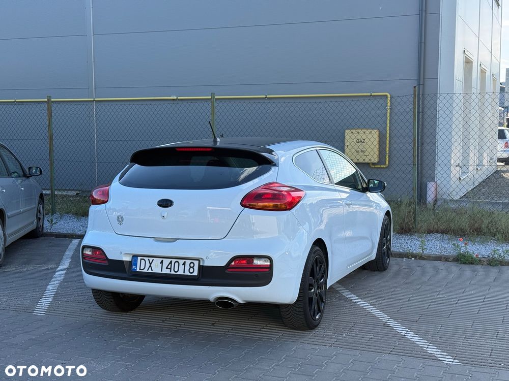 Kia Ceed - 6
