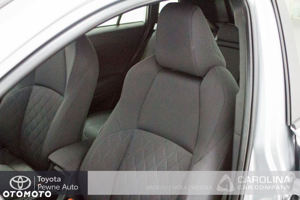 Toyota Corolla Cross - 11