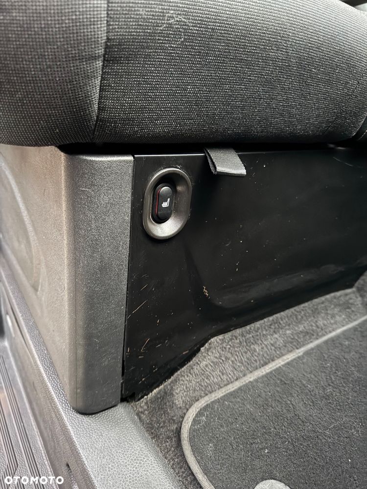 Ford Tourneo Custom 2.0 EcoBlue L1 Titanium - 15