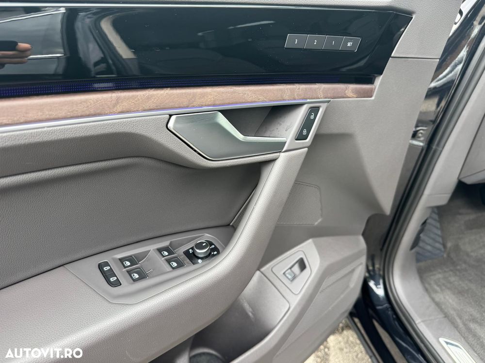Volkswagen Touareg V6 TDI Elegance - 19