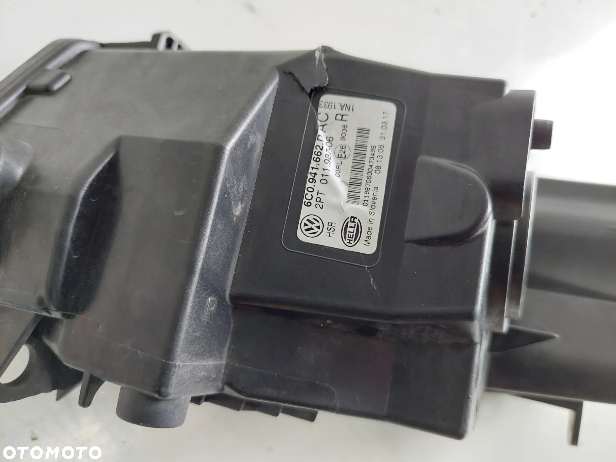 VW POLO lampa halogen przeciwmgielny 6C0 - 4