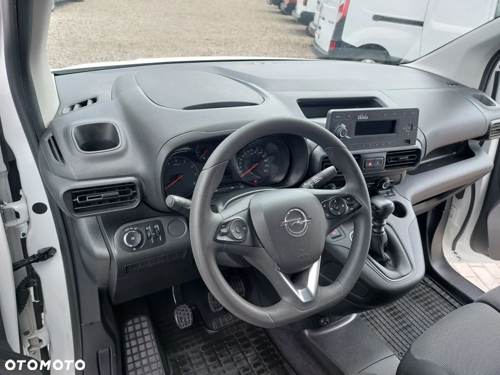 Opel Combo - 15