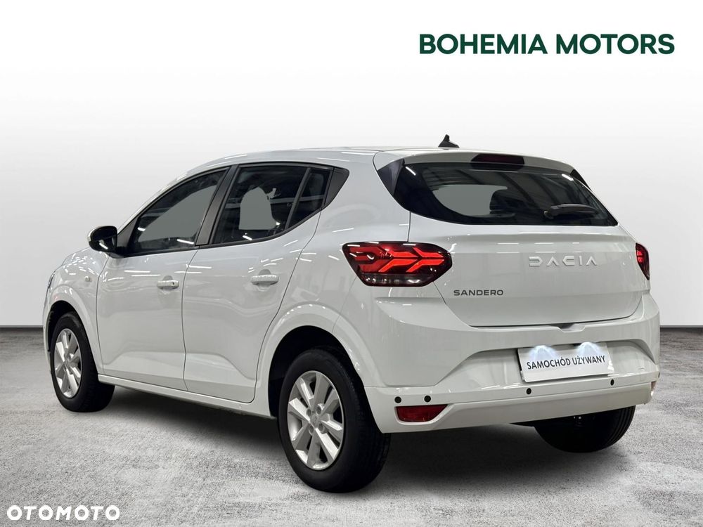 Dacia Sandero - 4