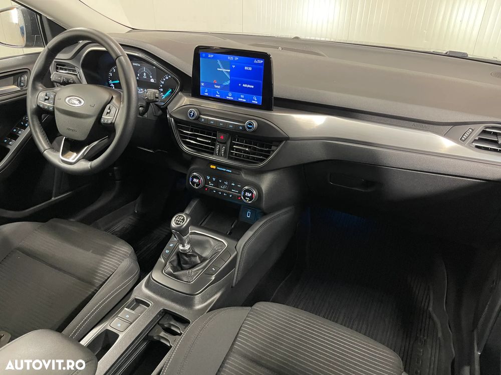 Ford Focus 1.0 EcoBoost MHEV Titanium - 8