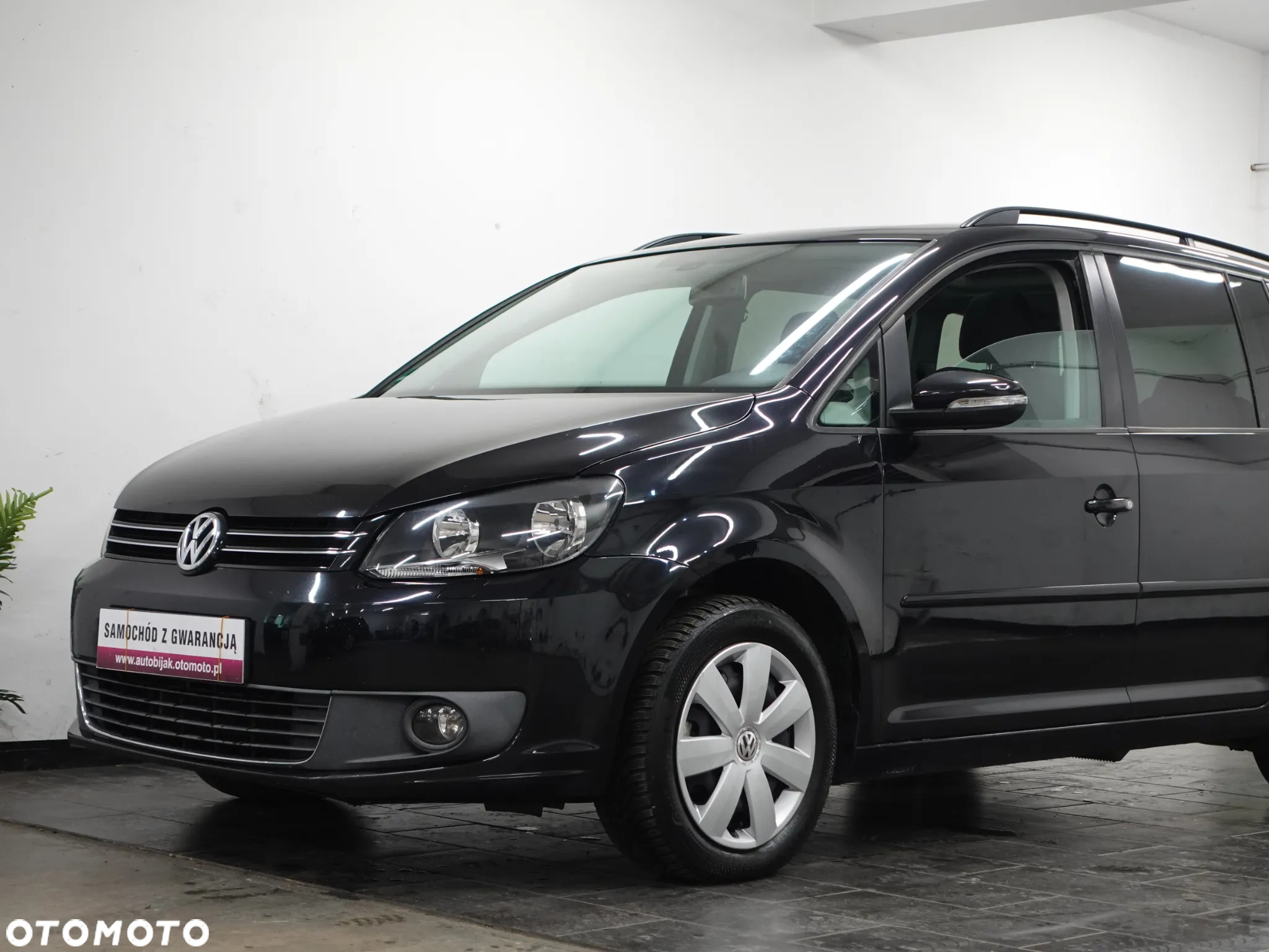 Volkswagen Touran 2.0 TDI DPF Comfortline - 16