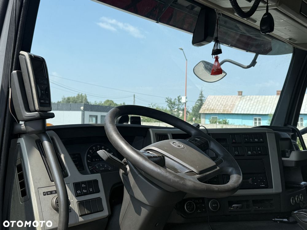Volvo FM - 25