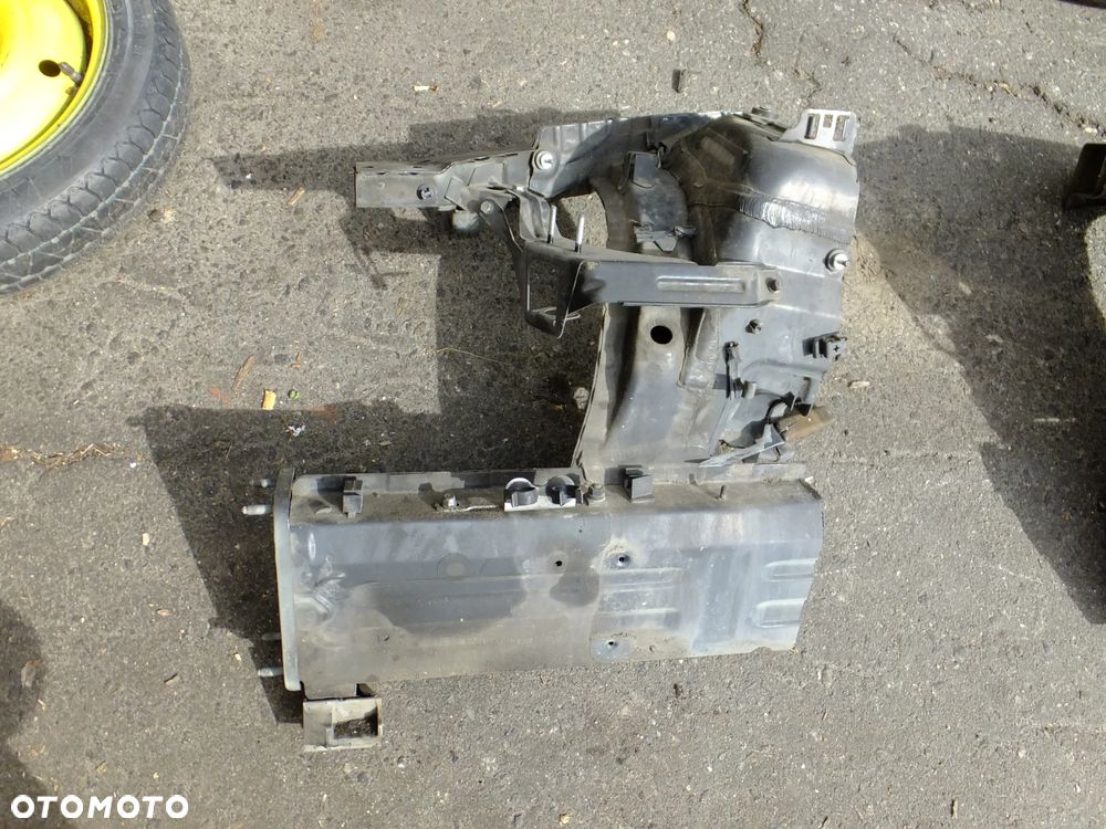 podłużnica prawa bmw e87 2007r - 1