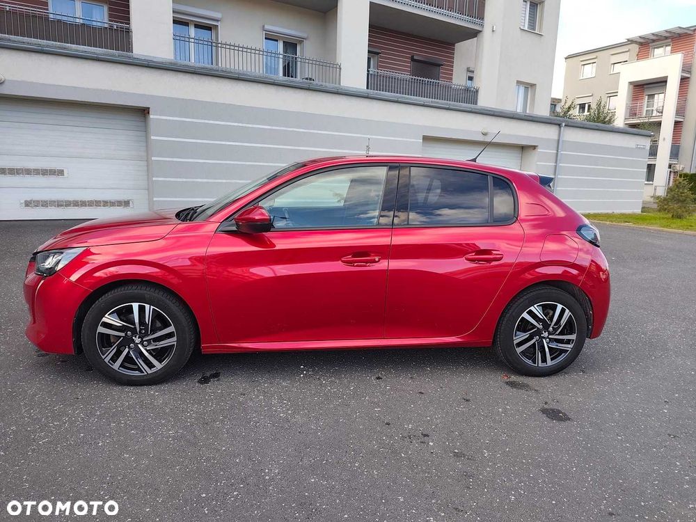 Peugeot 208 - 4