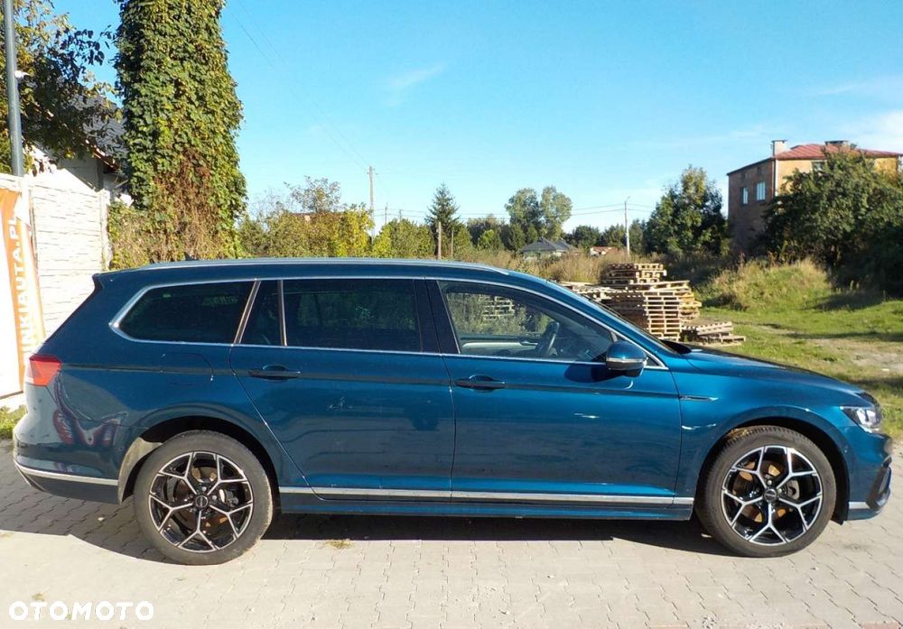 Volkswagen Passat - 14