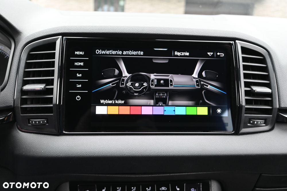 Skoda Karoq 2.0 TDI SCR Sportline - 33