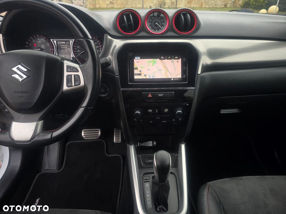 Suzuki Vitara 1.4 Boosterjet Premium 4WD - 27