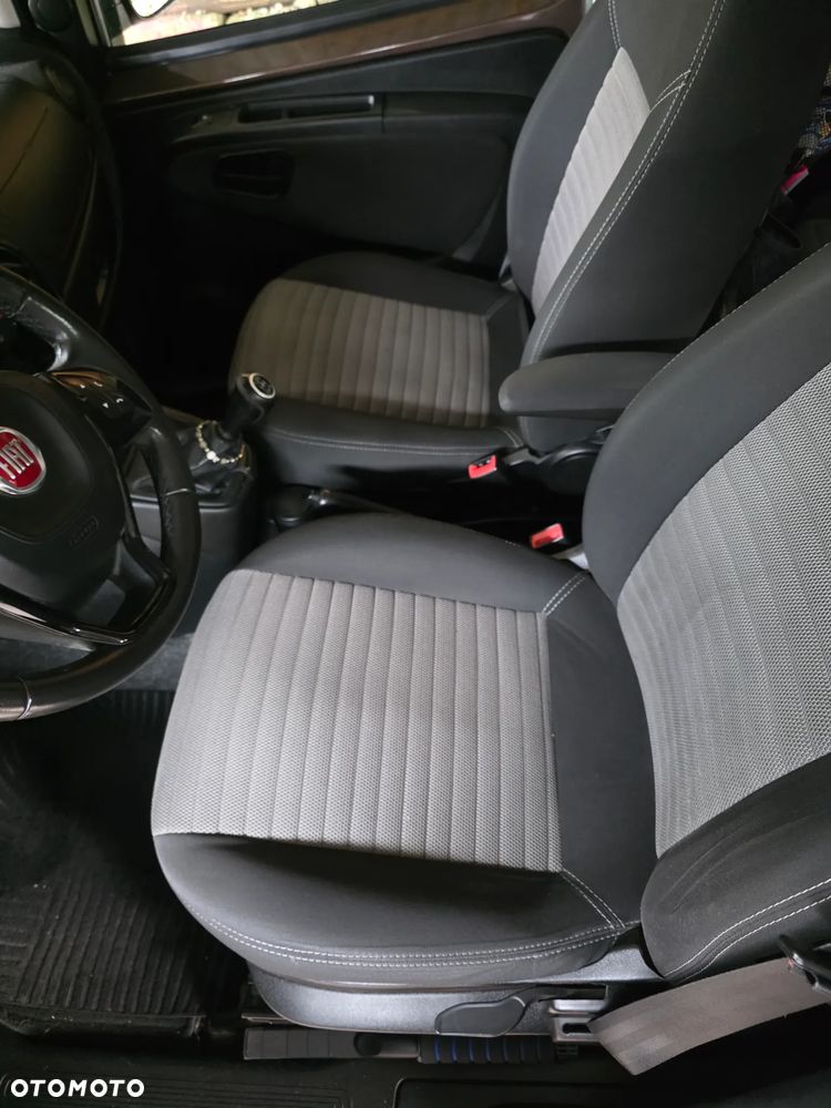Fiat Fiorino 1.3 Multijet 16V DPF Start&Stop Trekking - 14