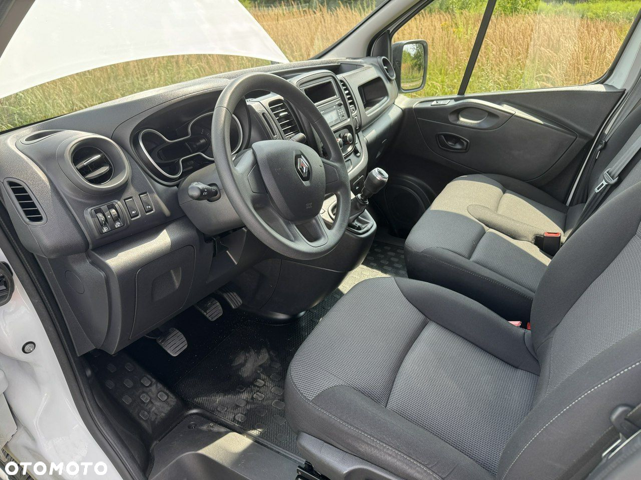 Renault Trafic - 12
