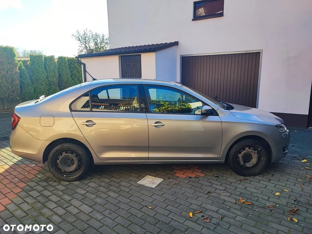 Skoda RAPID 1.0 TSI Style - 10