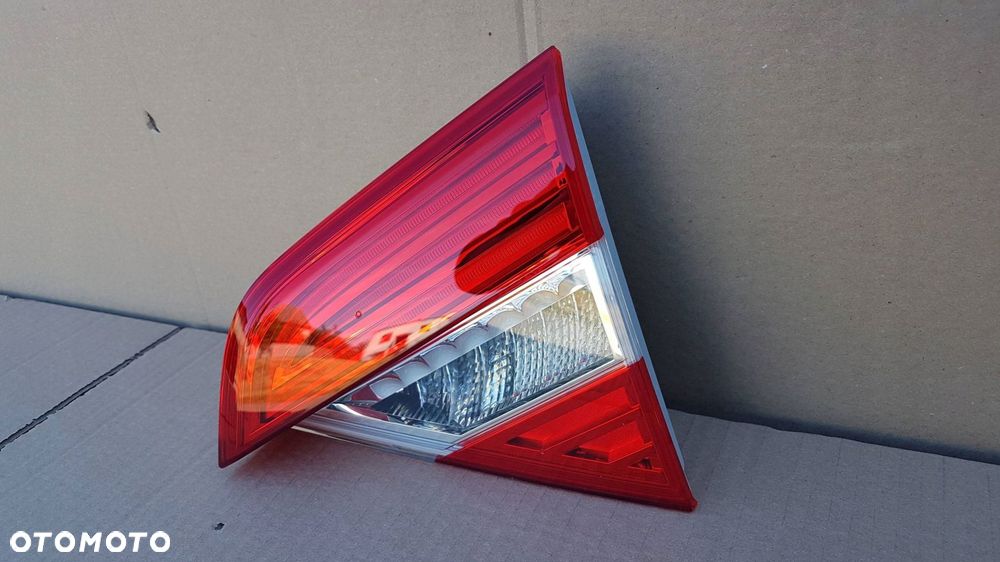 lampa tylna lewa skoda superb b6 (3t) 2013 sk0da461f - 3