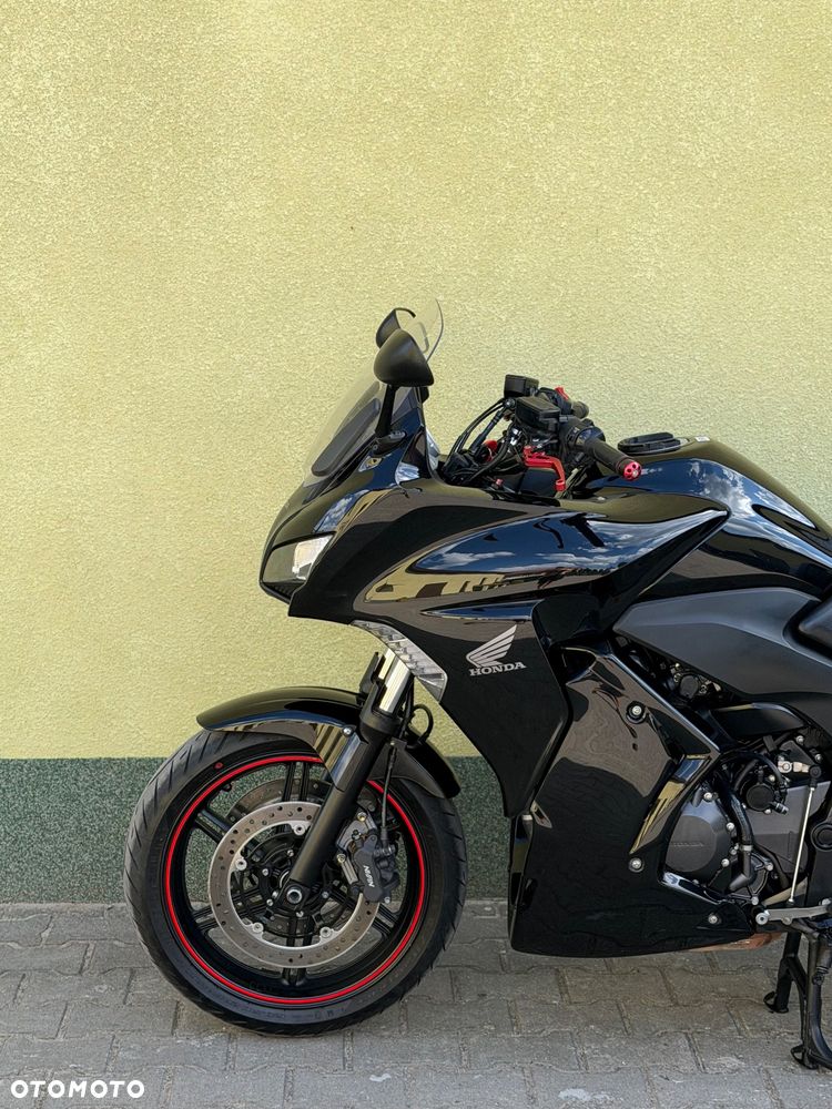 Honda CBF - 25