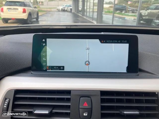 BMW 320 Gran Turismo i Advantage Auto - 23