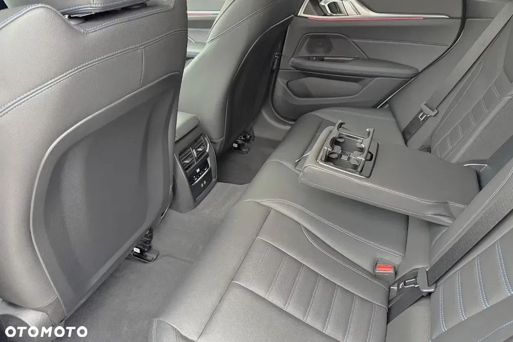 BMW i4 83.9kWh eDrive 40 M Sport - 22