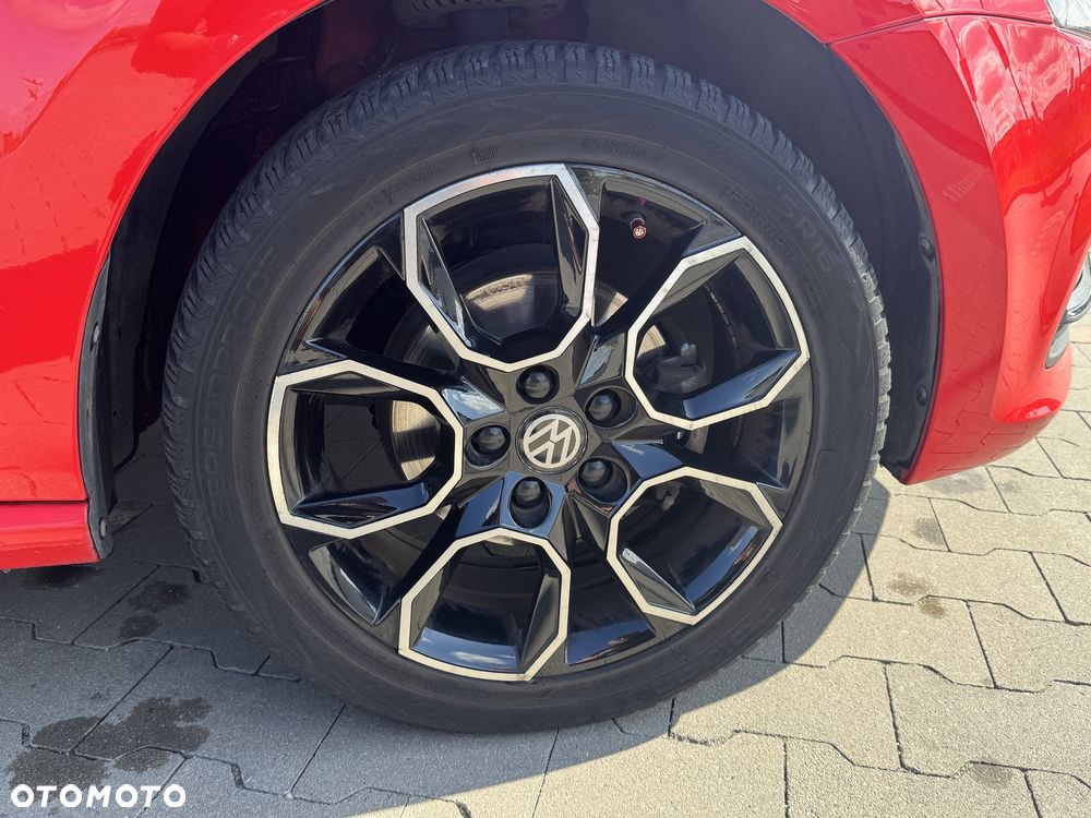 Volkswagen Polo - 15