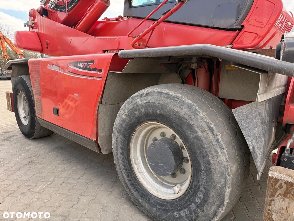 Manitou MRT 2540 + PRIVILEGE ŁADOWARKA TELESKOPOWA 2016 5600 MTH - 9